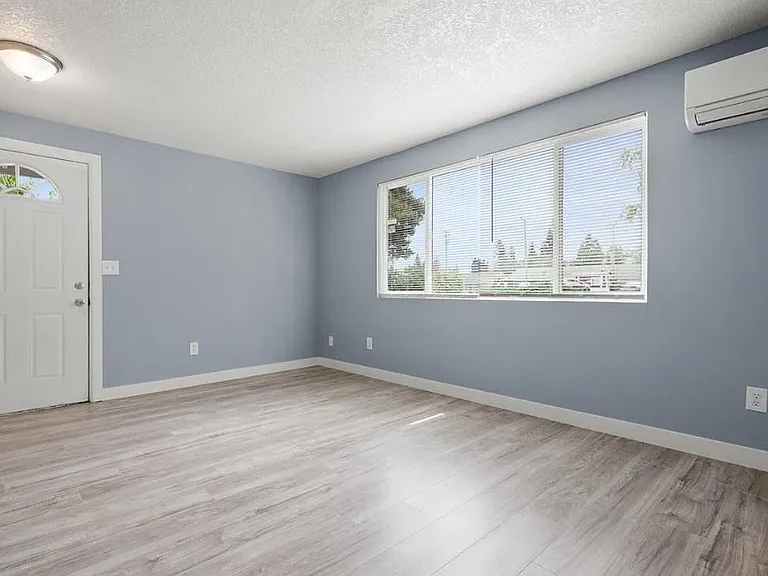 3208 NE 44th St #3208 — Photo 12