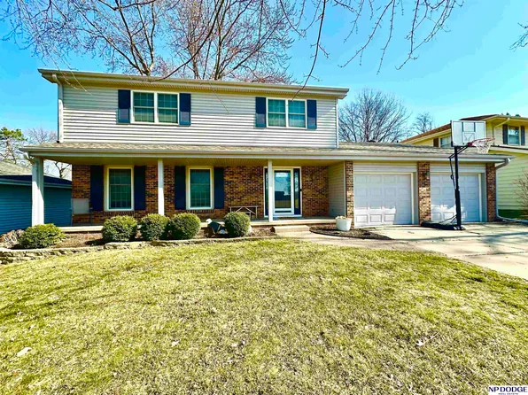 2305 S 135th Ave, Omaha, NE 68144