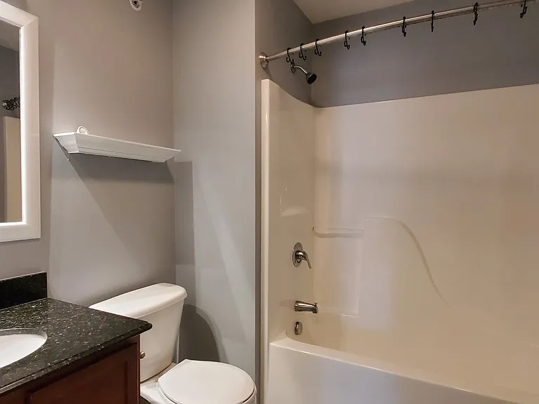 3231 Wexford Dr — Photo 11
