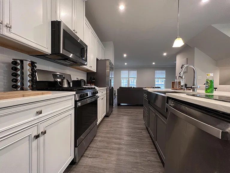 217 Stonehurst Dr #1 — Photo 19