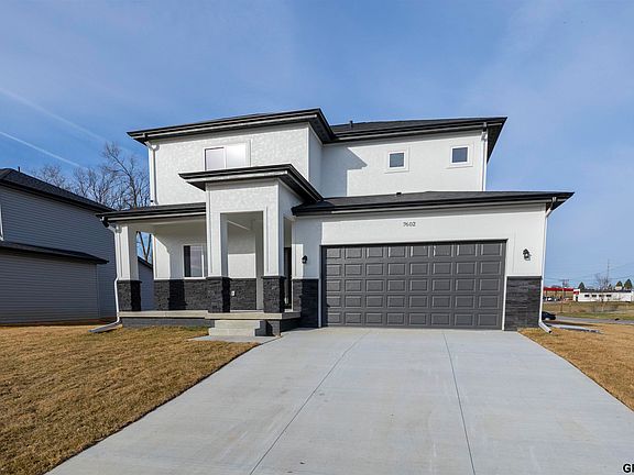 4th image of 7602 S 34th St