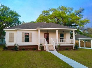 308 Nicholson Ave, Waveland, MS 39576