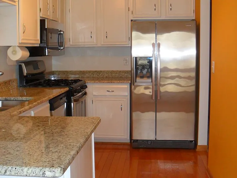 10435 Decatur Cir — Photo 10