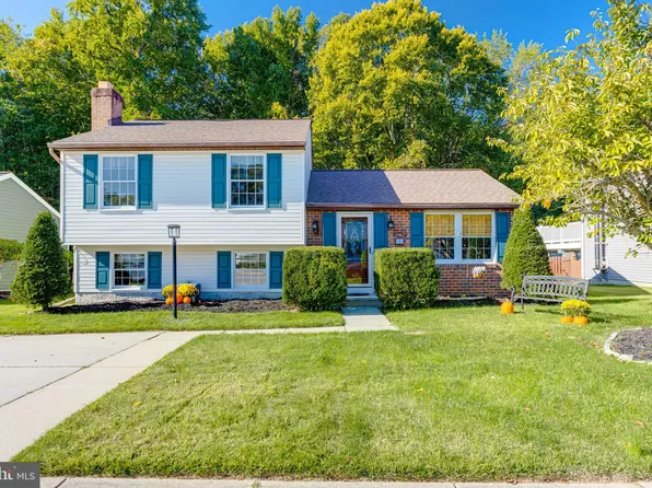 5 Congressional Ct, Baltimore, MD 21220