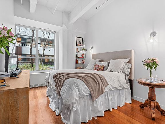 4th image of 184 Kent Ave APT A308