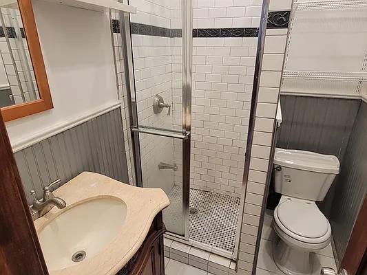 Rented by BLS Realty | media 7