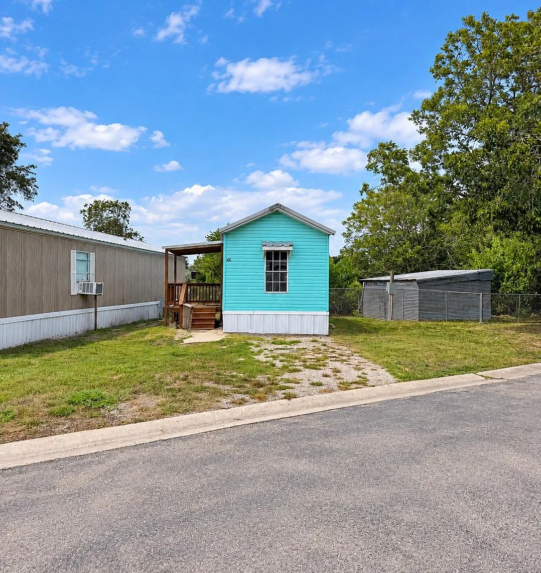 1 bed, $595 — Photo 1