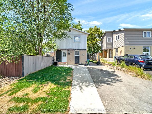 2nd image of 19 Horseshoe Ct