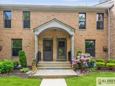 323 Gills Ln Unit 9-C, Iselin, NJ, 08830
