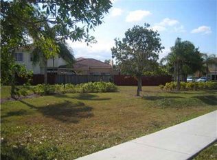 10147 SW 162nd Pl, Miami, FL 33196