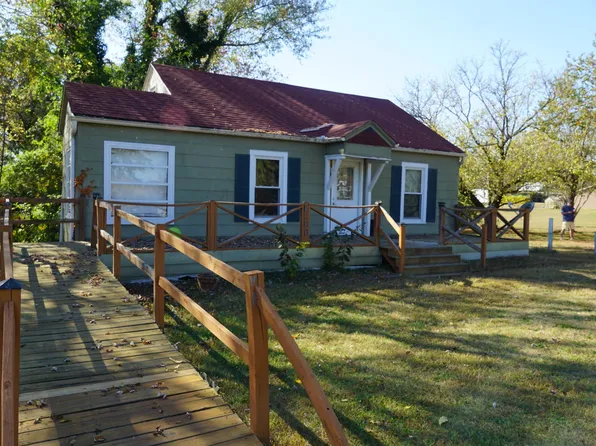 6190 S State Highway 9, Columbus, NC 28722