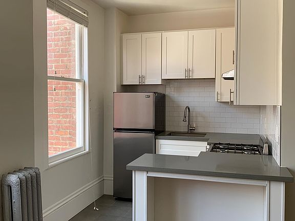 2nd image of 424 Ellis St APT 609