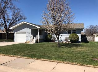3718 Robin Rd, Great Bend, KS 67530