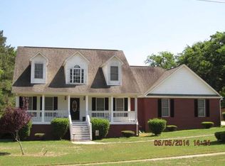 338 Twin Lakes Dr, Gray, GA 31032