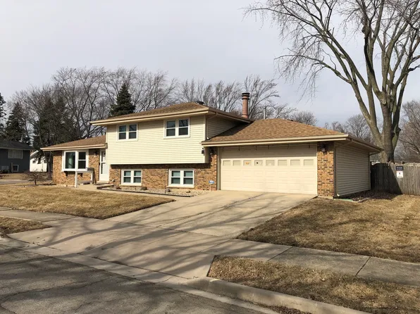 2319 Taylor St, Joliet, IL 60435