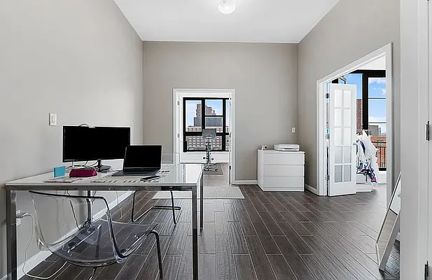 Rented by REAL New York | media 27