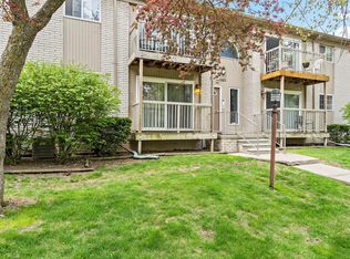 3501 W Forteen Mile Rd APT 11, Royal Oak, MI 48073