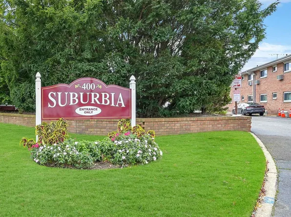 400 Fulton Street #7D, Farmingdale, NY 11735