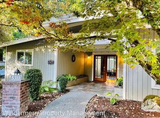 5311 Lynwood Center Rd NE, Bainbridge Island, WA 98110