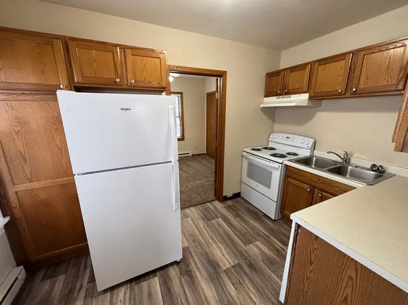 808-7, 808 7th St N APT 4, Fargo, ND 58102