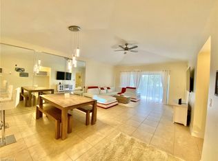 230 Sugar Pine Ln #230, Naples, FL 34108