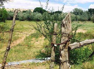 23 Lower Firehouse Rd E, Espanola, NM 87532