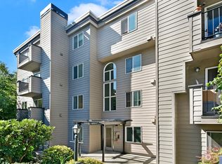 4831 Fauntleroy Way SW #203, Seattle, WA 98116