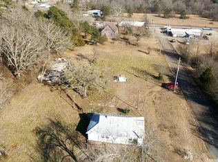 124 School St, Cove, AR 71937