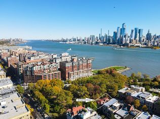 926 Castle Point Ter, Hoboken, NJ 07030