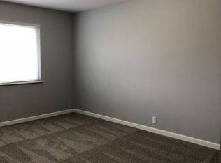 14 Poinsettia Ave APT 14, San Mateo, CA 94403