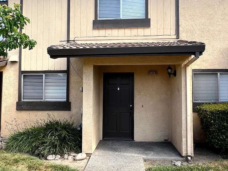 3160 Andre Ln — Photo 8