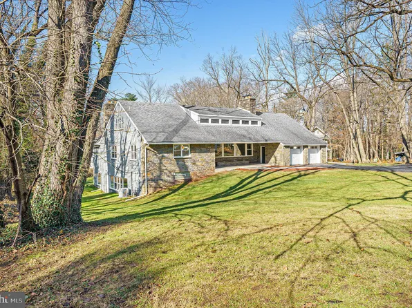 220 Rices Mill Rd, Wyncote, PA 19095