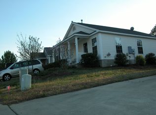 923 Homestead Park Dr, Apex, NC 27502