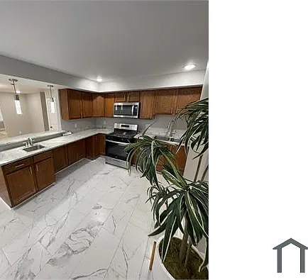 8022 Erdrick St — Photo 3