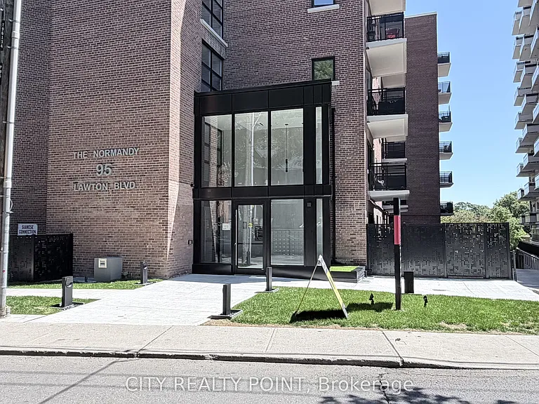 95 Lawton Blvd #407 — Photo 12