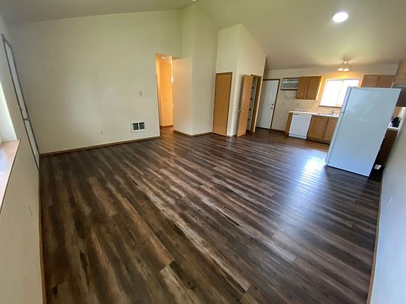 2nd image of 1008 E 19th Ave #3B-1Ba-1040Sqft