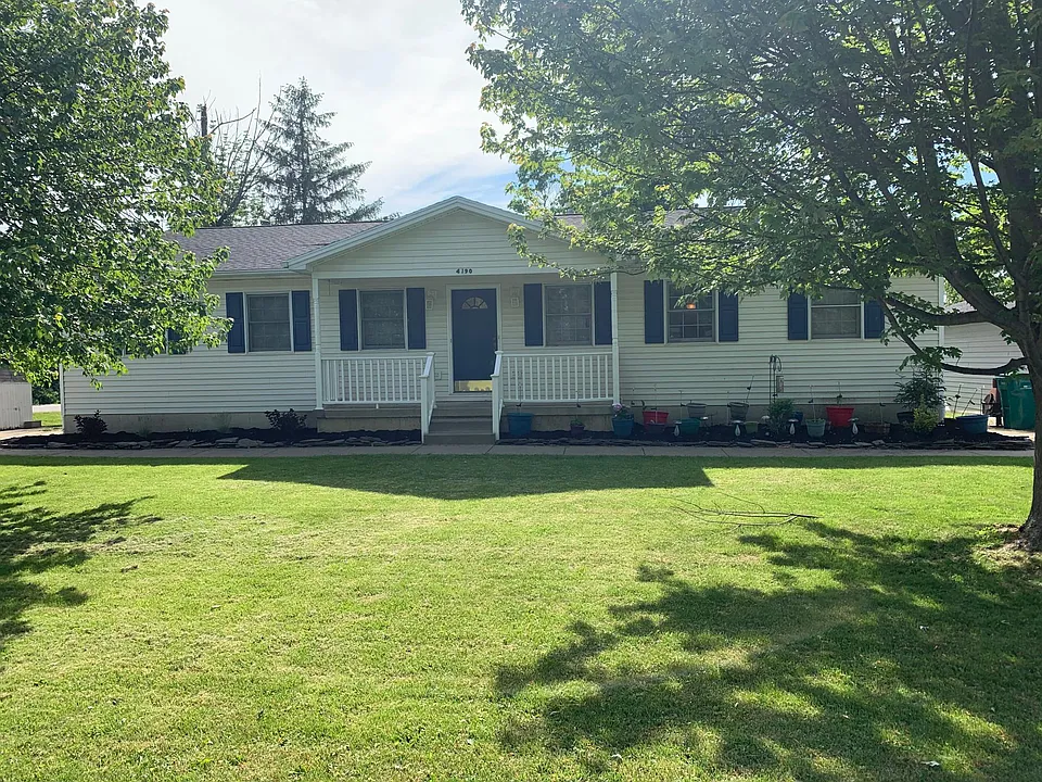 4190 Burke Pkwy #LEFT SIDE