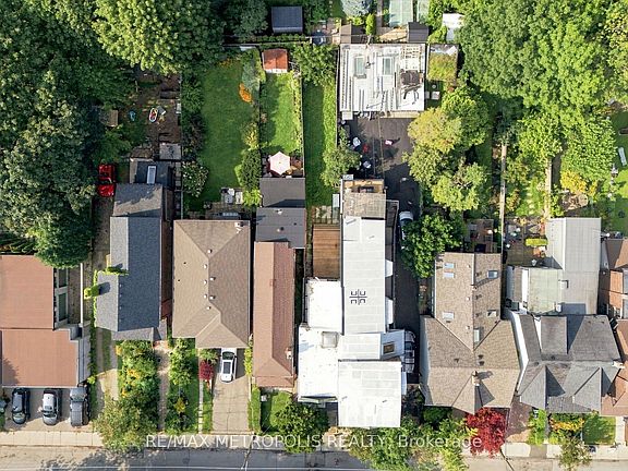 4th image of 24 Marion St