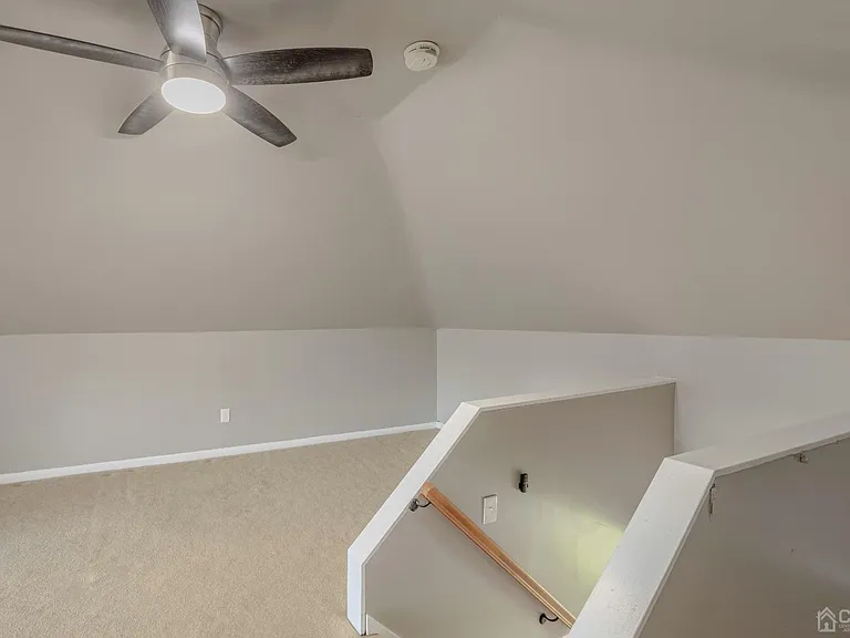 49 Riva Ave #2 — Photo 20