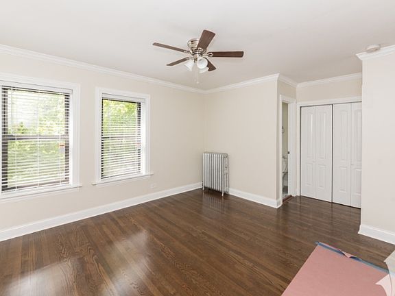 3rd image of 2129 N Dayton St #3R