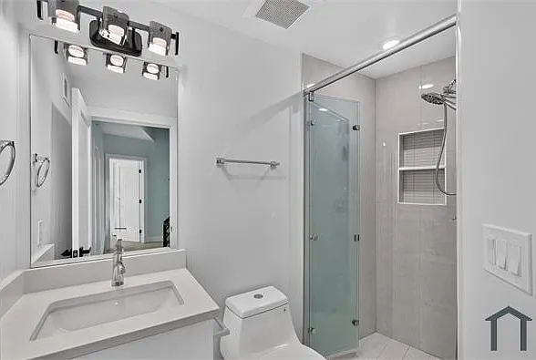 1650 Columbia Rd NW #101 — Photo 6