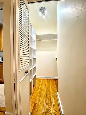 5th image of 516 E 79th St APT 1G