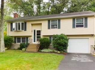 6 Gardner Way, Burlington, MA 01803