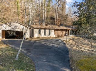 1821 Tanager Ln, Knoxville, TN 37919