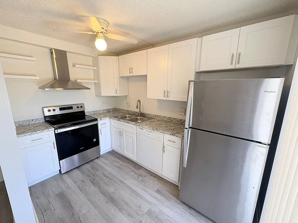 5584 Malt Dr #4