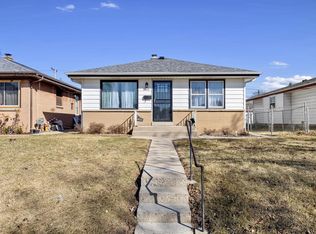 5870 North 75th STREET, Milwaukee, WI 53218