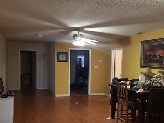 5th image of 250 Parkfield Dr