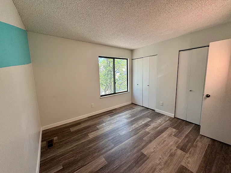 Bedroom 2, upstairs