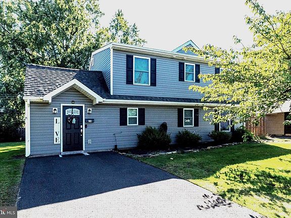3rd image of 28 Inlet Rd