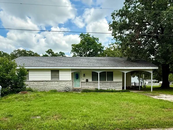 2001 Dewey Ave, Galena, KS 66739
